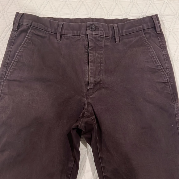 Uniqlo me s chinos 32 M - Picture 2 of 3